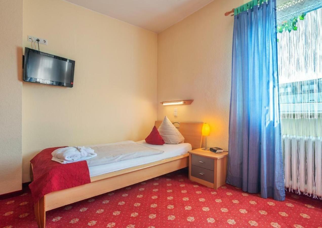 Park Hotel Konz Exterior photo